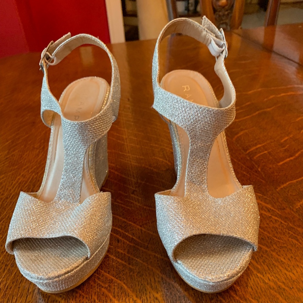 Sparkly silver wedges